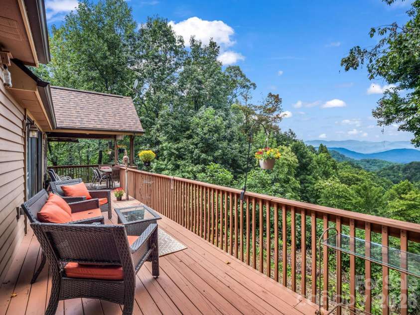 121 Mitchell View Drive, Old Fort, NC 28762.  MLS# CAR4418432, YatesRealty ID 49509. 