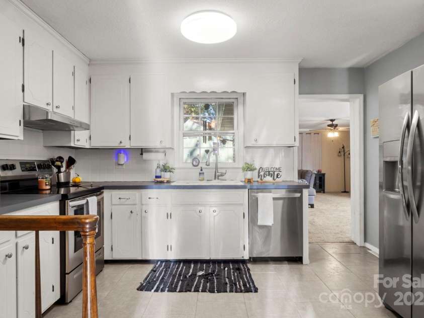 893 Ragin Lane, Rock Hill, SC 29732.  MLS# CAR4314906, YatesRealty ID 4951. 