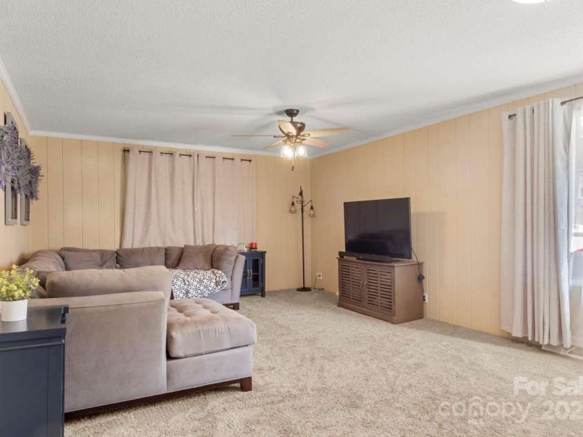 893 Ragin Lane, Rock Hill, SC 29732.  MLS# CAR4314906, YatesRealty ID 4951. 