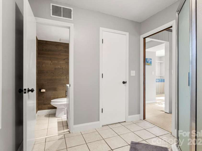 893 Ragin Lane, Rock Hill, SC 29732.  MLS# CAR4314906, YatesRealty ID 4951. 