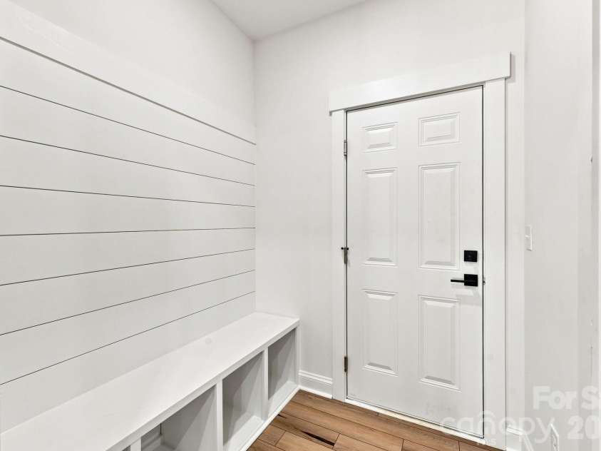 103 17th Street, Salisbury, NC 28144.  MLS# CAR4422672, YatesRealty ID 49510. 