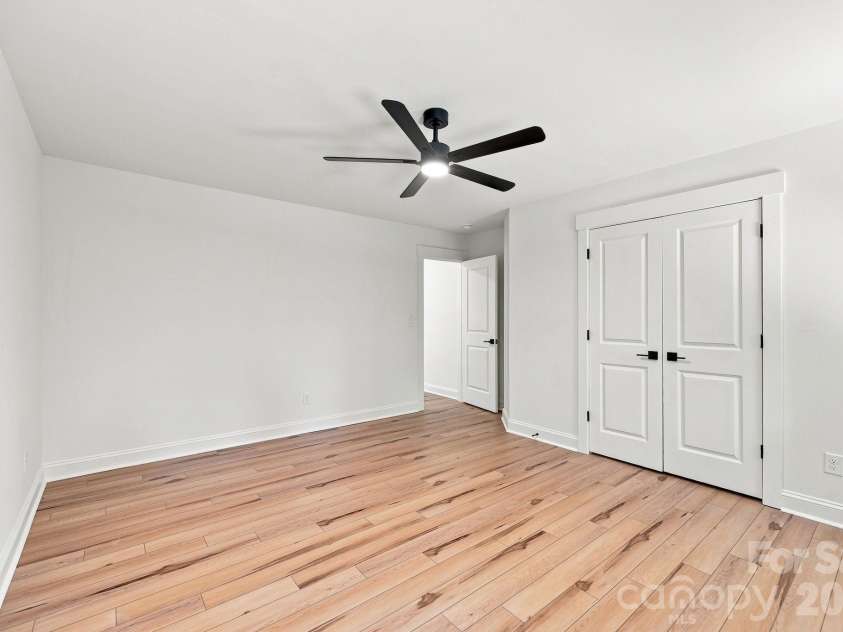 103 17th Street, Salisbury, NC 28144.  MLS# CAR4422672, YatesRealty ID 49510. 