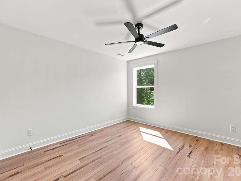 103 17th Street, Salisbury, NC 28144.  MLS# CAR4422672, YatesRealty ID 49510. 