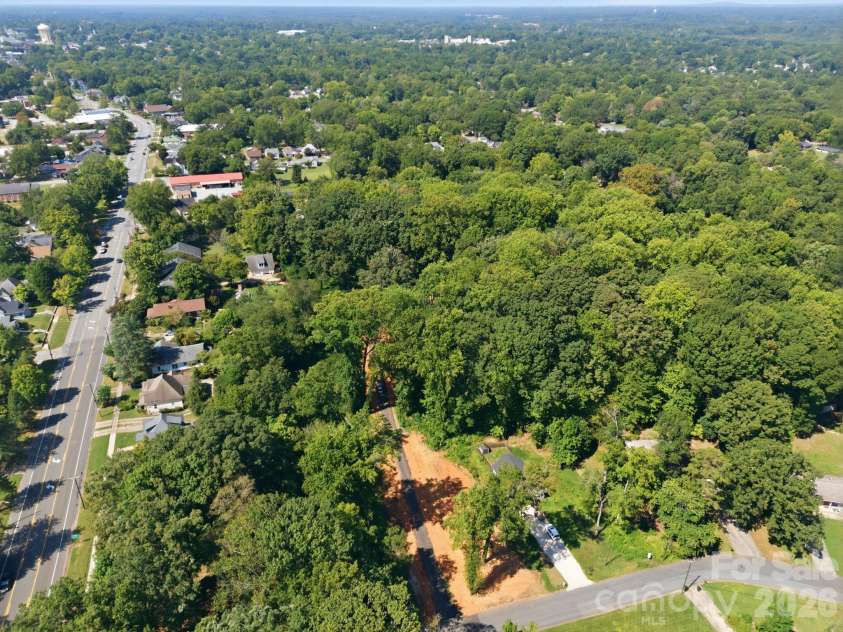 103 17th Street, Salisbury, NC 28144.  MLS# CAR4422672, YatesRealty ID 49510. 