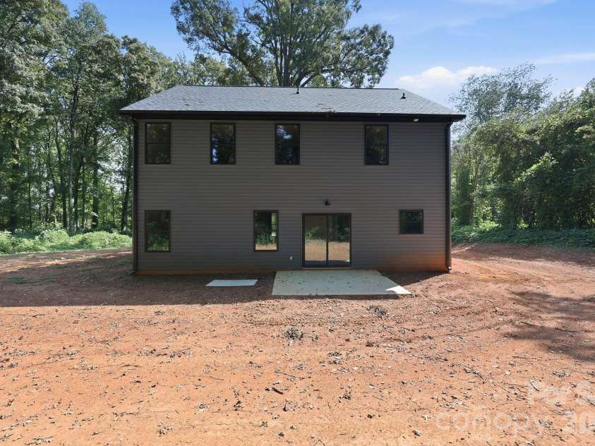 103 17th Street, Salisbury, NC 28144.  MLS# CAR4422672, YatesRealty ID 49510. 