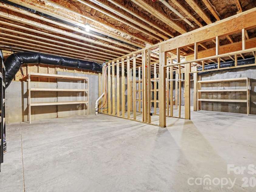 17920 Culross Lane, Charlotte, NC 28278.  MLS# CAR4422290, YatesRealty ID 49511. 
