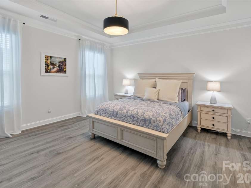 5614 Casper Drive, Charlotte, NC 28214.  MLS# CAR4416797, YatesRealty ID 49512. 