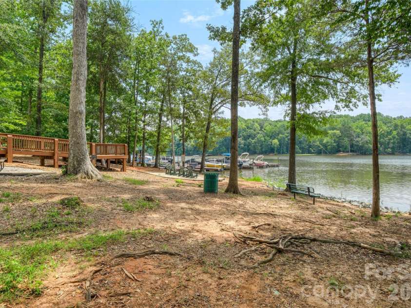 5614 Casper Drive, Charlotte, NC 28214.  MLS# CAR4416797, YatesRealty ID 49512. 