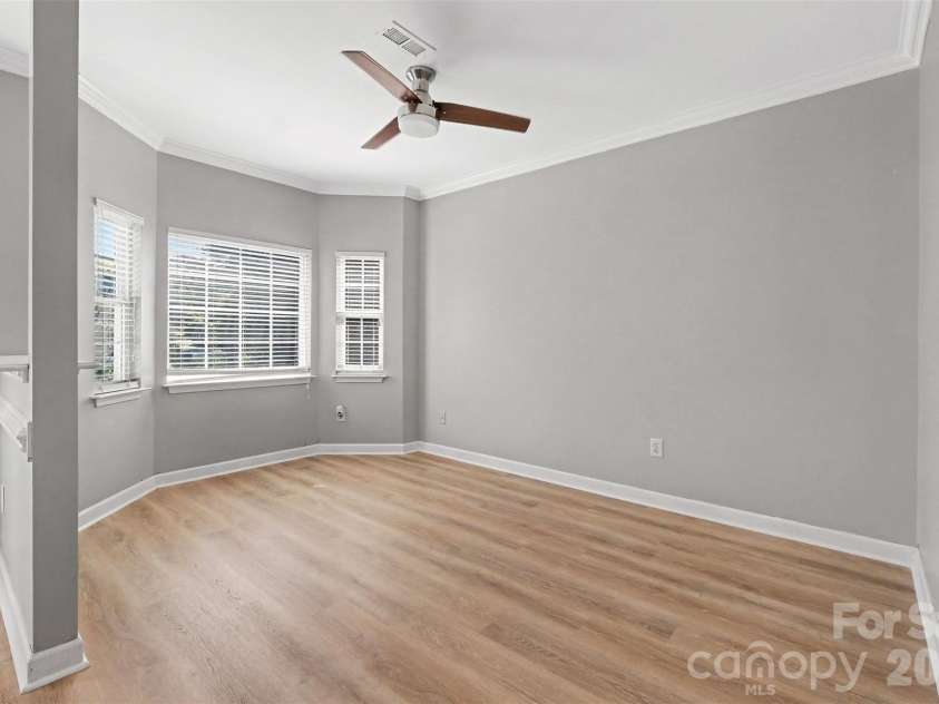 321 Valley Brook Lane, Concord, NC 28025.  MLS# CAR4416557, YatesRealty ID 49513. 