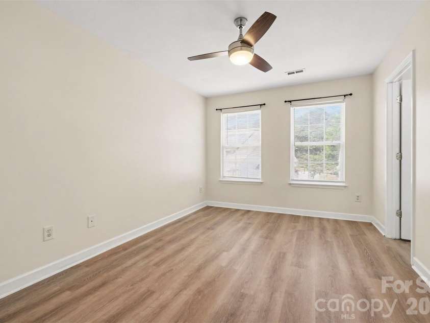 321 Valley Brook Lane, Concord, NC 28025.  MLS# CAR4416557, YatesRealty ID 49513. 