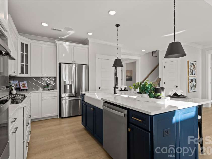332-A Queens Cove Road, Mooresville, NC 28117.  MLS# CAR4421990, YatesRealty ID 49515. 
