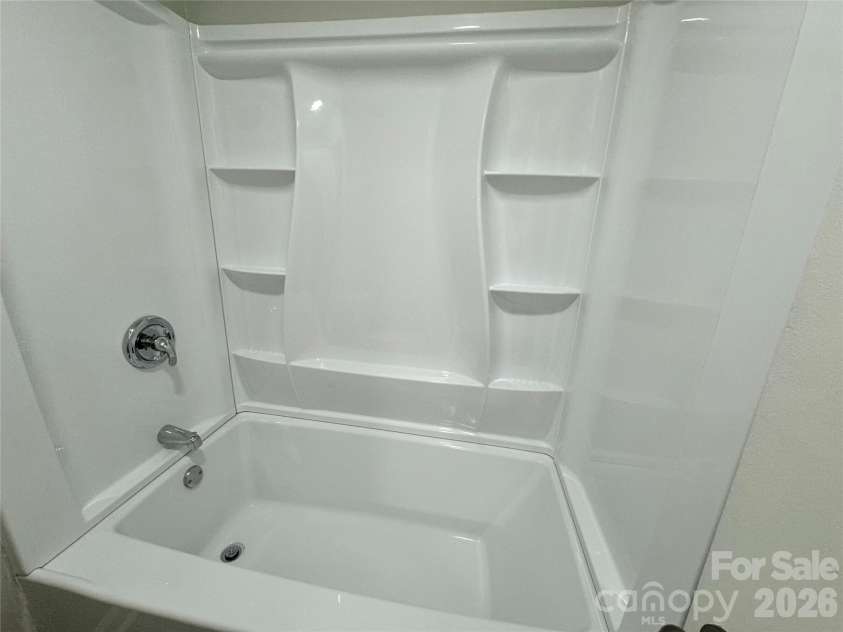 1906 Mereview Court, Charlotte, NC 28210.  MLS# CAR4422728, YatesRealty ID 49516. 