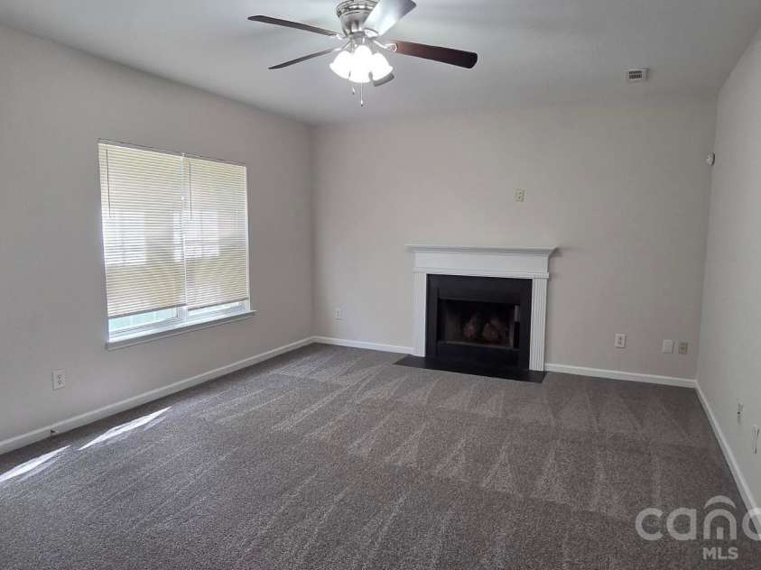 5708 Twin Brook Drive, Charlotte, NC 28269.  MLS# CAR4412827, YatesRealty ID 49517. 