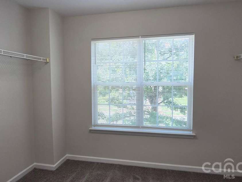 5708 Twin Brook Drive, Charlotte, NC 28269.  MLS# CAR4412827, YatesRealty ID 49517. 