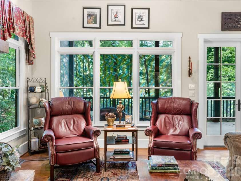 575 Seminole Way, Lake Toxaway, NC 28747.  MLS# CAR4421086, YatesRealty ID 49518. 