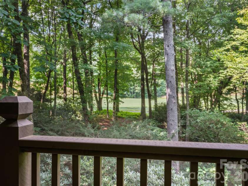 575 Seminole Way, Lake Toxaway, NC 28747.  MLS# CAR4421086, YatesRealty ID 49518. 