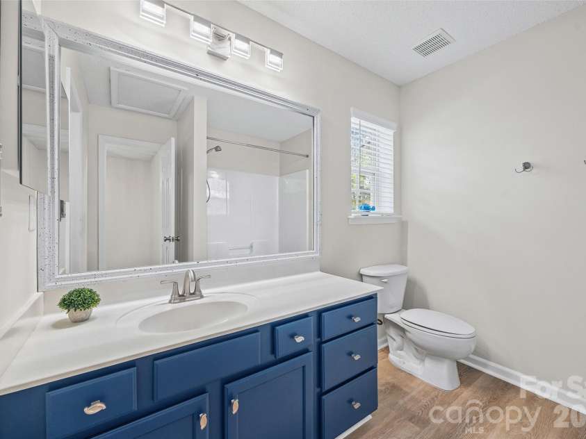 126 Rhett Court, Fort Mill, SC 29715.  MLS# CAR4350227, YatesRealty ID 4952. 