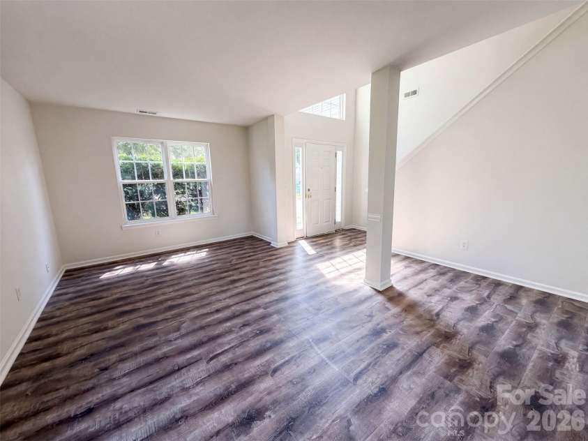 3527 Mallory Taylor Lane, Charlotte, NC 28216.  MLS# CAR4422818, YatesRealty ID 49526. 