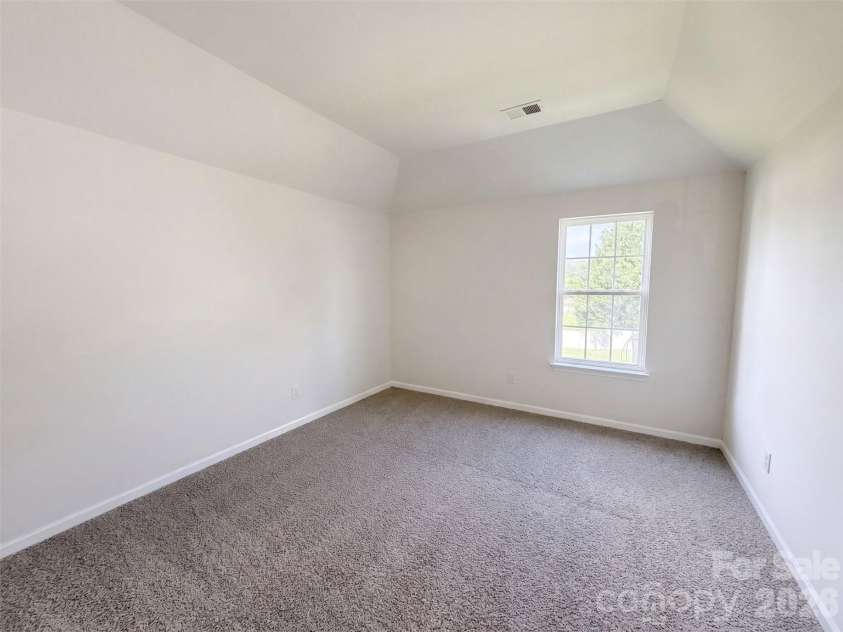 3527 Mallory Taylor Lane, Charlotte, NC 28216.  MLS# CAR4422818, YatesRealty ID 49526. 