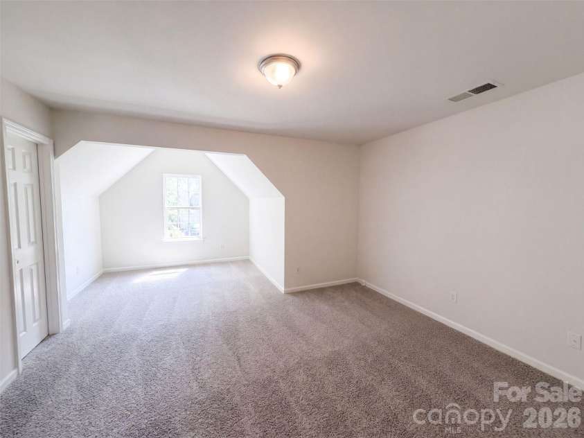 3527 Mallory Taylor Lane, Charlotte, NC 28216.  MLS# CAR4422818, YatesRealty ID 49526. 