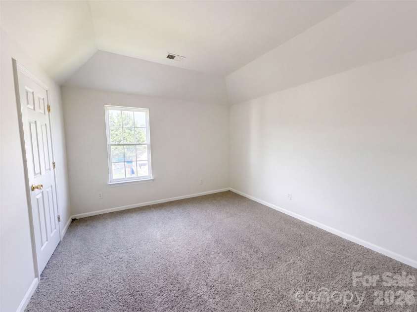 3527 Mallory Taylor Lane, Charlotte, NC 28216.  MLS# CAR4422818, YatesRealty ID 49526. 