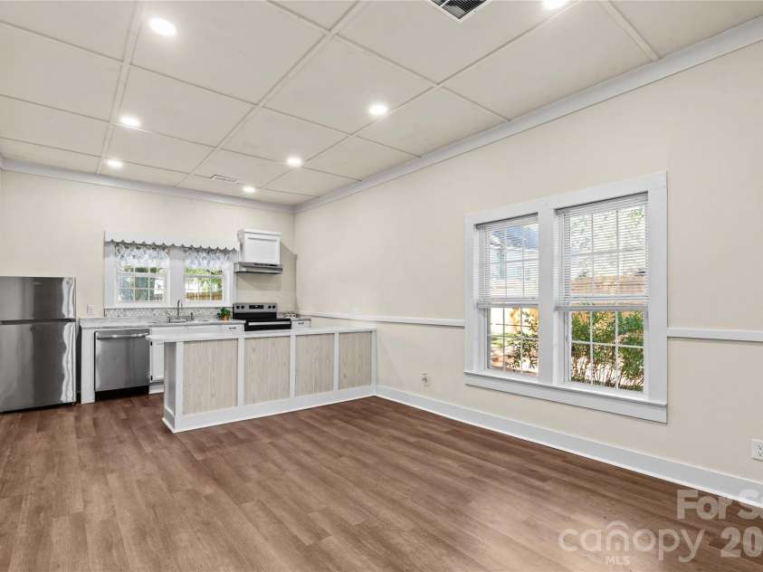 209 Wilson Avenue, Mooresville, NC 28115.  MLS# CAR4422376, YatesRealty ID 49527. 