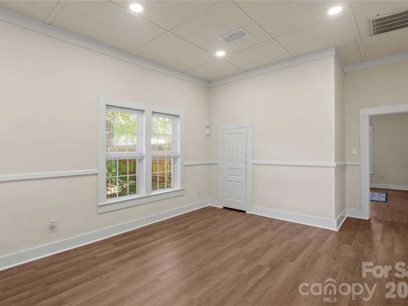 209 Wilson Avenue, Mooresville, NC 28115.  MLS# CAR4422376, YatesRealty ID 49527. 