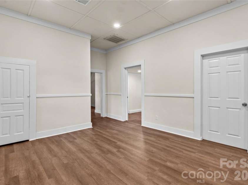 209 Wilson Avenue, Mooresville, NC 28115.  MLS# CAR4422376, YatesRealty ID 49527. 