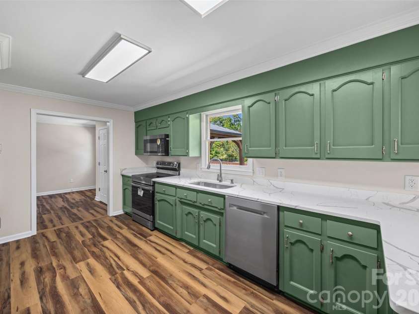 230 Wesley Amaker Road, York, SC 29745.  MLS# CAR4418695, YatesRealty ID 49528. 