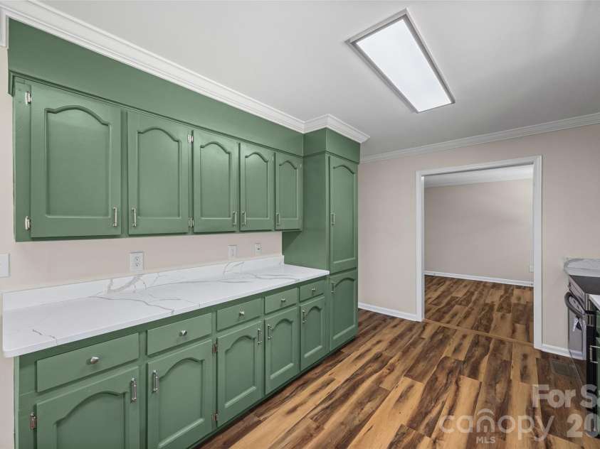 230 Wesley Amaker Road, York, SC 29745.  MLS# CAR4418695, YatesRealty ID 49528. 