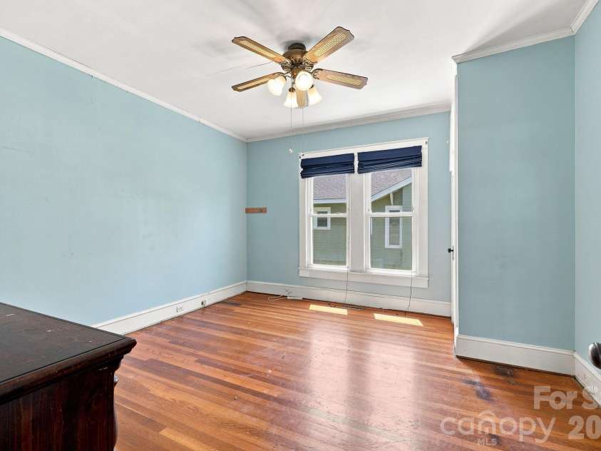 313 Ridge Avenue, Kannapolis, NC 28083.  MLS# CAR4405624, YatesRealty ID 49529. Back Bedroom