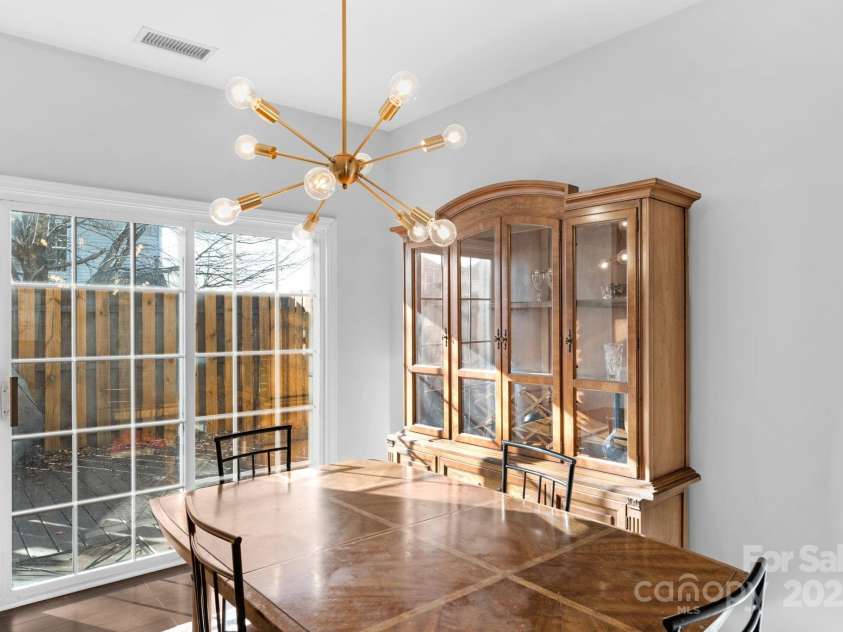 3213 Mannington Drive, Charlotte, NC 28270.  MLS# CAR4328804, YatesRealty ID 4953. 