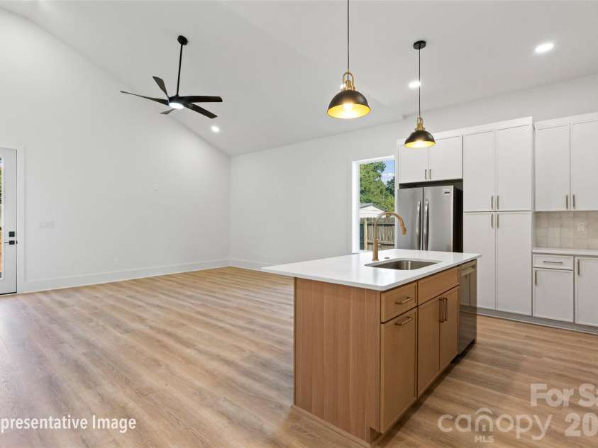 668 Jackson Terrace, Concord, NC 28027.  MLS# CAR4422491, YatesRealty ID 49532. 