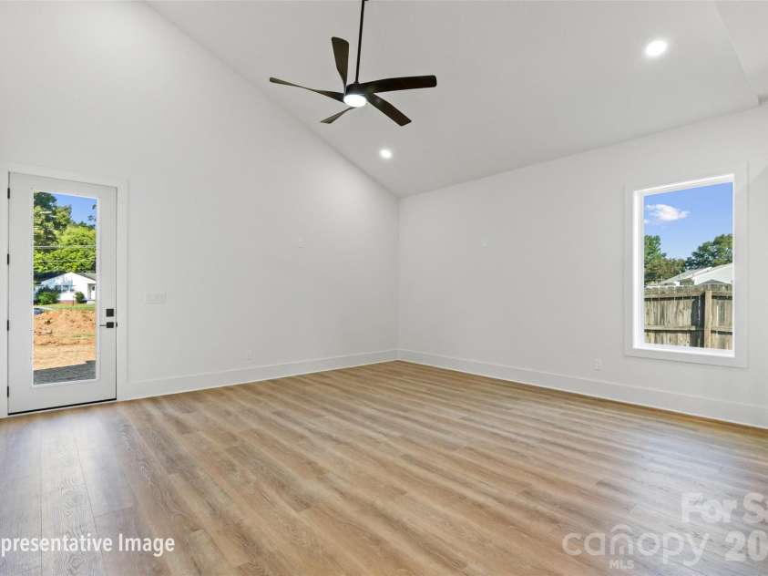 668 Jackson Terrace, Concord, NC 28027.  MLS# CAR4422491, YatesRealty ID 49532. 