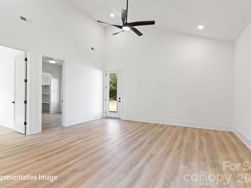 668 Jackson Terrace, Concord, NC 28027.  MLS# CAR4422491, YatesRealty ID 49532. 