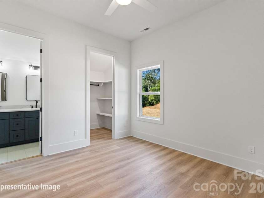 668 Jackson Terrace, Concord, NC 28027.  MLS# CAR4422491, YatesRealty ID 49532. 
