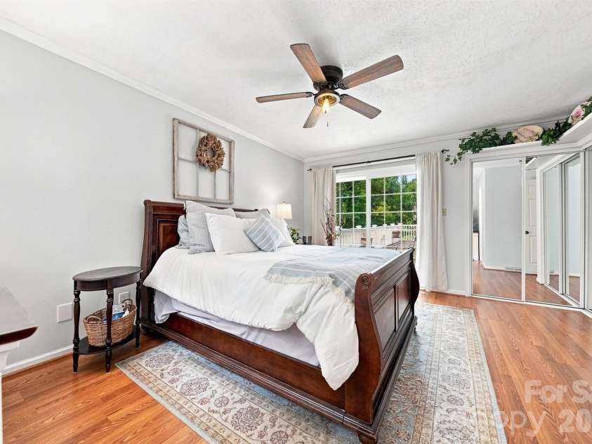 37 HOME PLACE Lane, Hickory, NC 28601.  MLS# CAR4422455, YatesRealty ID 49539. 