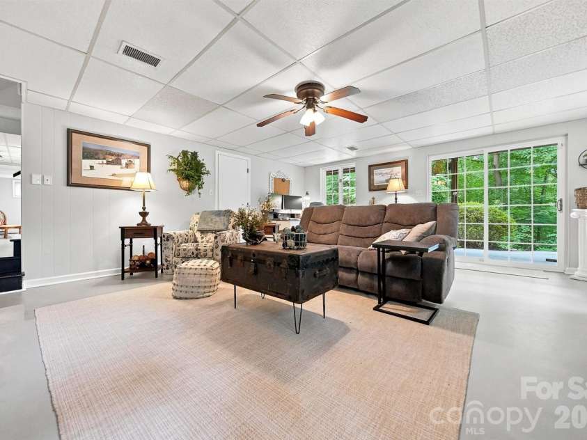 37 HOME PLACE Lane, Hickory, NC 28601.  MLS# CAR4422455, YatesRealty ID 49539. 