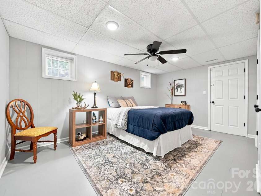 37 HOME PLACE Lane, Hickory, NC 28601.  MLS# CAR4422455, YatesRealty ID 49539. 