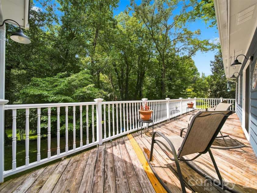 37 HOME PLACE Lane, Hickory, NC 28601.  MLS# CAR4422455, YatesRealty ID 49539. 
