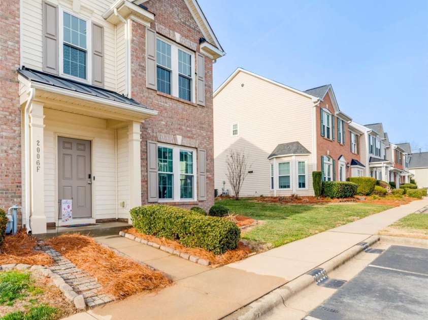 2006 Cramerton Village Drive, Cramerton, NC 28032.  MLS# CAR4334722, YatesRealty ID 4954. 