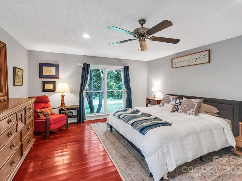 2201 Holly Lane, Shelby, NC 28150.  MLS# CAR4232605, YatesRealty ID 4954. 