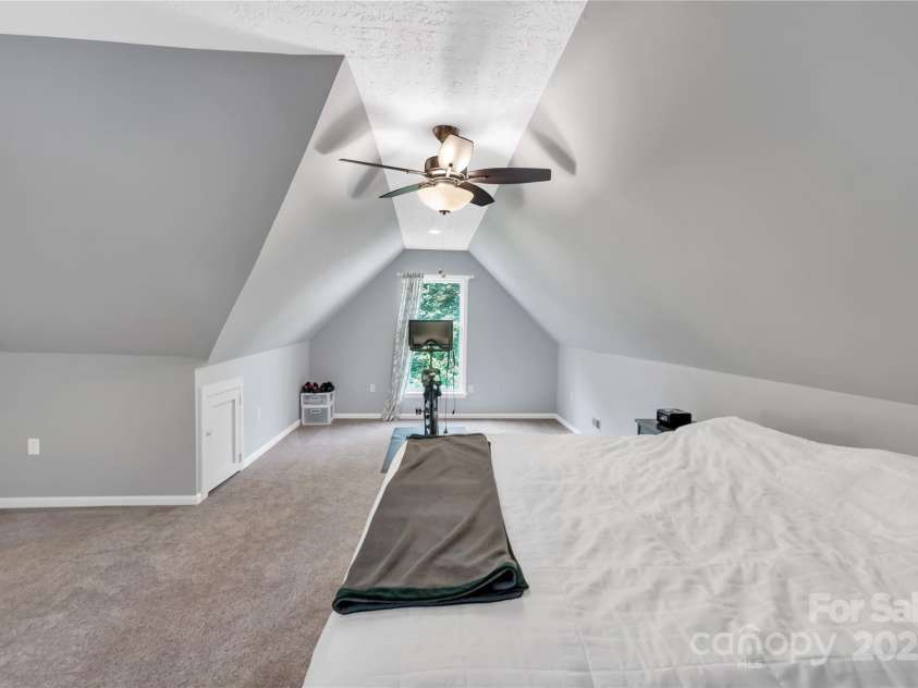 2201 Holly Lane, Shelby, NC 28150.  MLS# CAR4232605, YatesRealty ID 4954. 