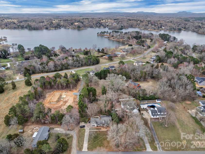 2201 Holly Lane, Shelby, NC 28150.  MLS# CAR4232605, YatesRealty ID 4954. 