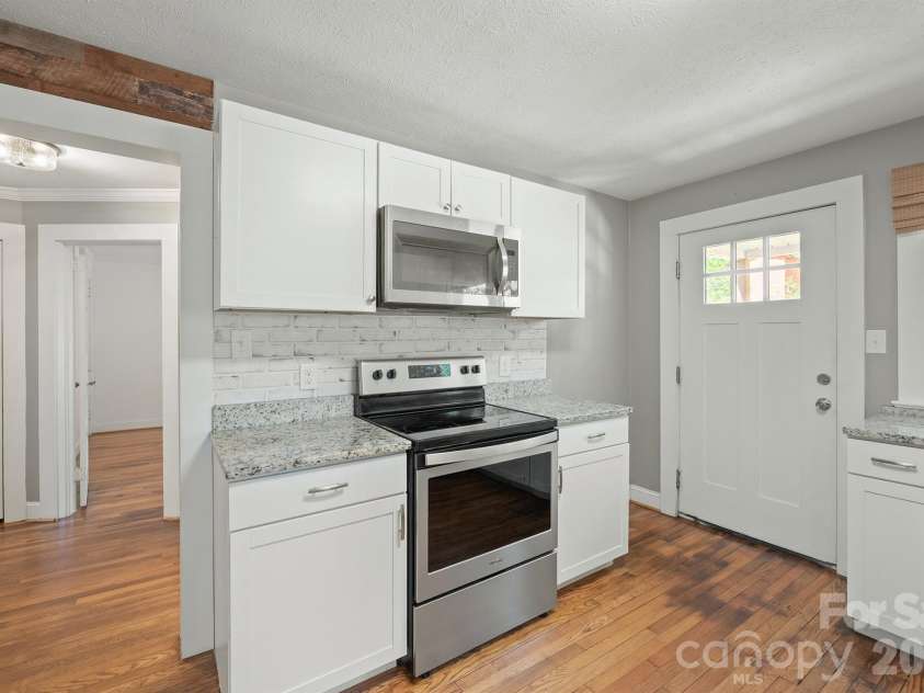 106 Cascade Street, Morganton, NC 28655.  MLS# CAR4422549, YatesRealty ID 49541. 