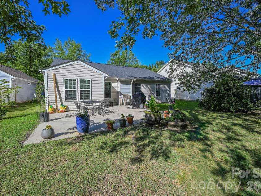 12728 Planters Row Drive, Charlotte, NC 28278.  MLS# CAR4422415, YatesRealty ID 49542. 