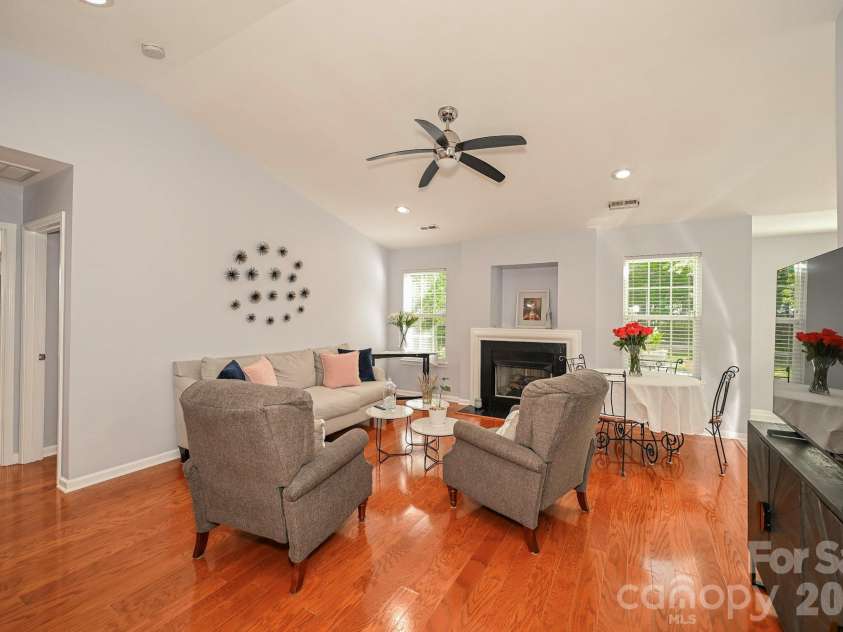 12728 Planters Row Drive, Charlotte, NC 28278.  MLS# CAR4422415, YatesRealty ID 49542. 