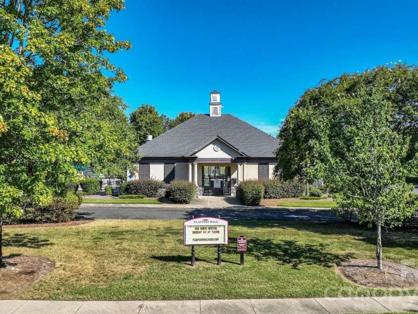 12728 Planters Row Drive, Charlotte, NC 28278.  MLS# CAR4422415, YatesRealty ID 49542. 