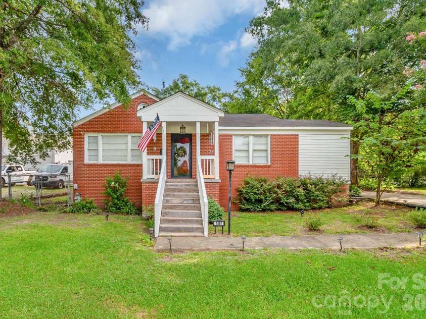 1587 Flat Creek Road, Lancaster, SC 29720.  MLS# CAR4415667, YatesRealty ID 49543. 