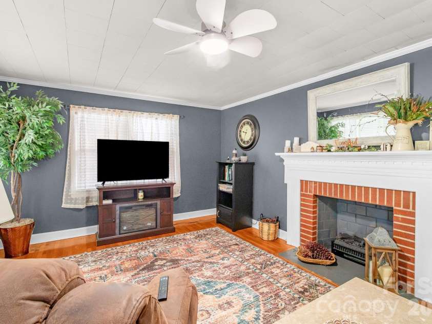 1587 Flat Creek Road, Lancaster, SC 29720.  MLS# CAR4415667, YatesRealty ID 49543. 